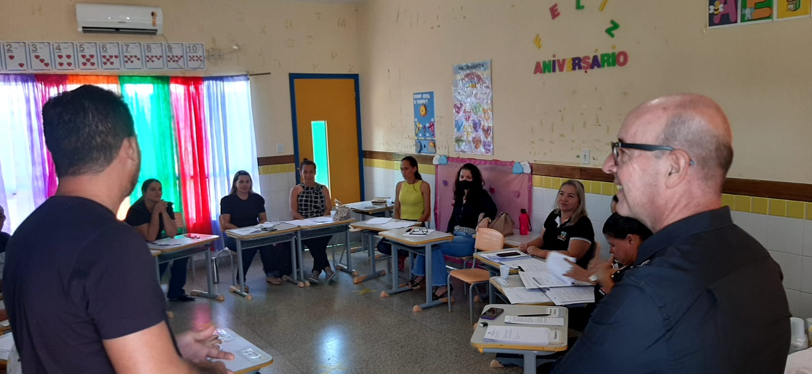 Ver. Marcelo Barros visita Escolas Municipais Sebastião Theodoro e Chapeuzinho Vermelho