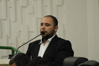 Vereador Renato Leitão apresenta quatro indicações em defesa dos servidores públicos de Buritis